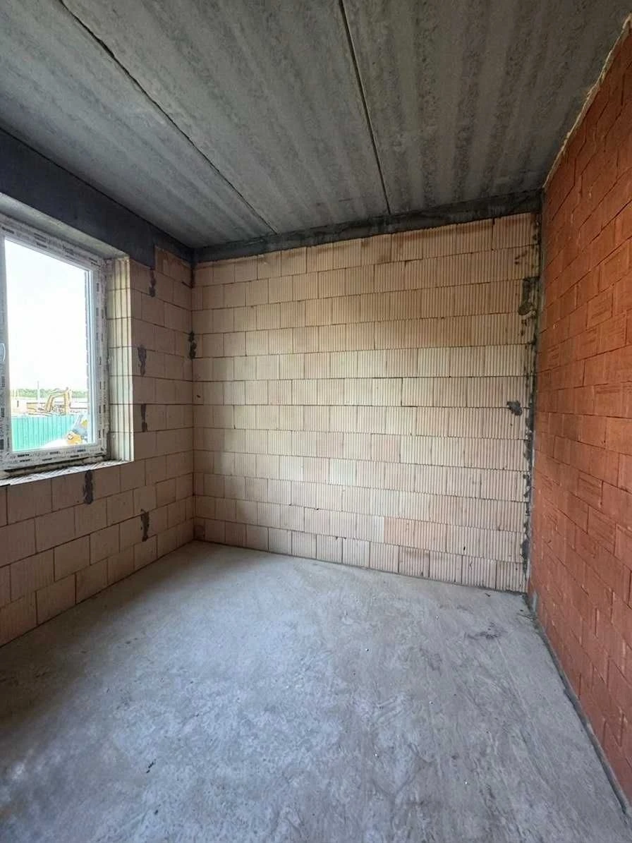 Side townhouse - center in Irpin! Gas, central utilities