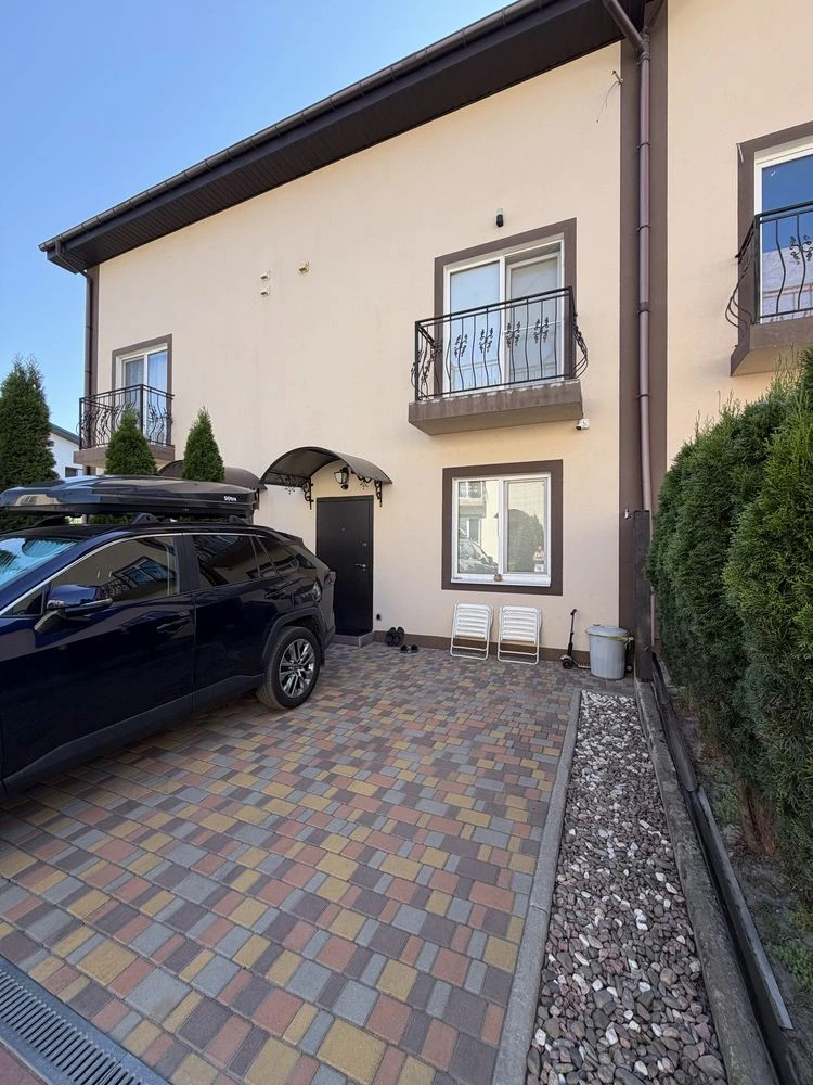 Таунхаус з ремонтом 110м2 4 кімнати Швидкий виїзд на Київ. І