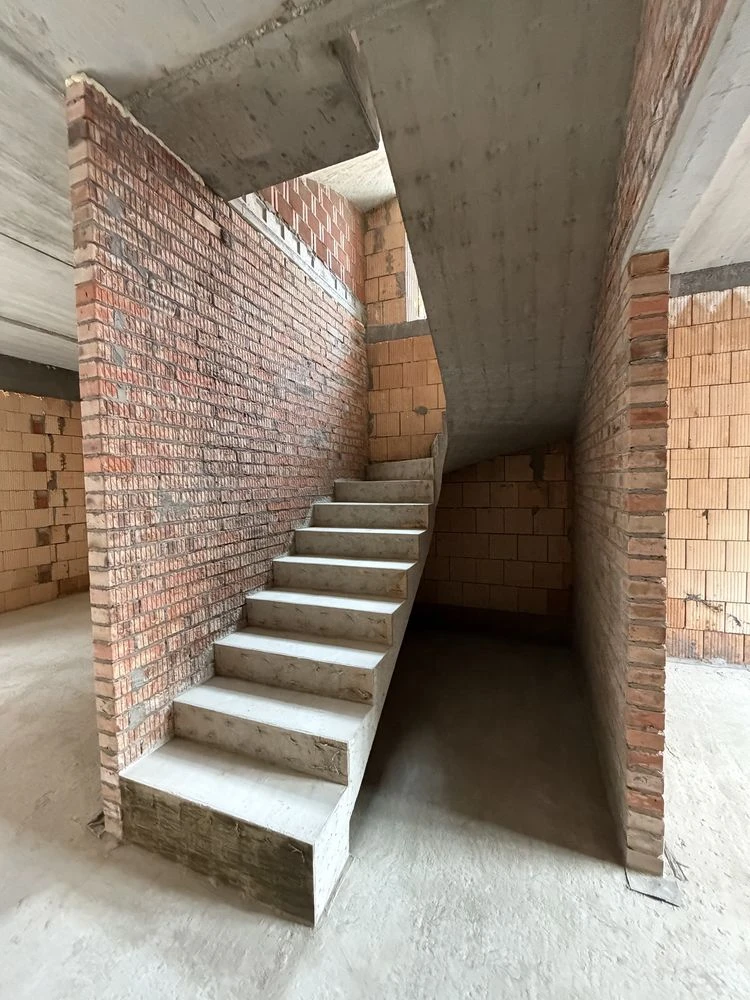 Продам Дуплекс Центральний парк Центральні комунікаціі БЕЗ К