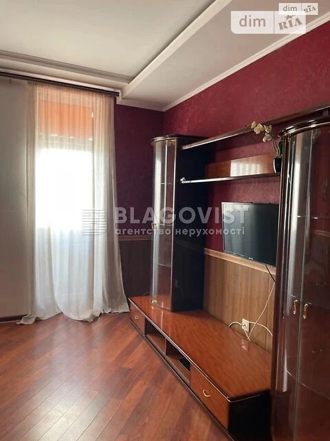 Sale of 2-room apartment 80.2 sq. m. on Mytropolyta Andriya Shep St.