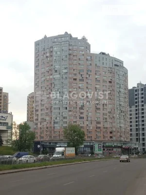 Sale of 2-room apartment 80.2 sq. m. on Mytropolyta Andriya Shep St.