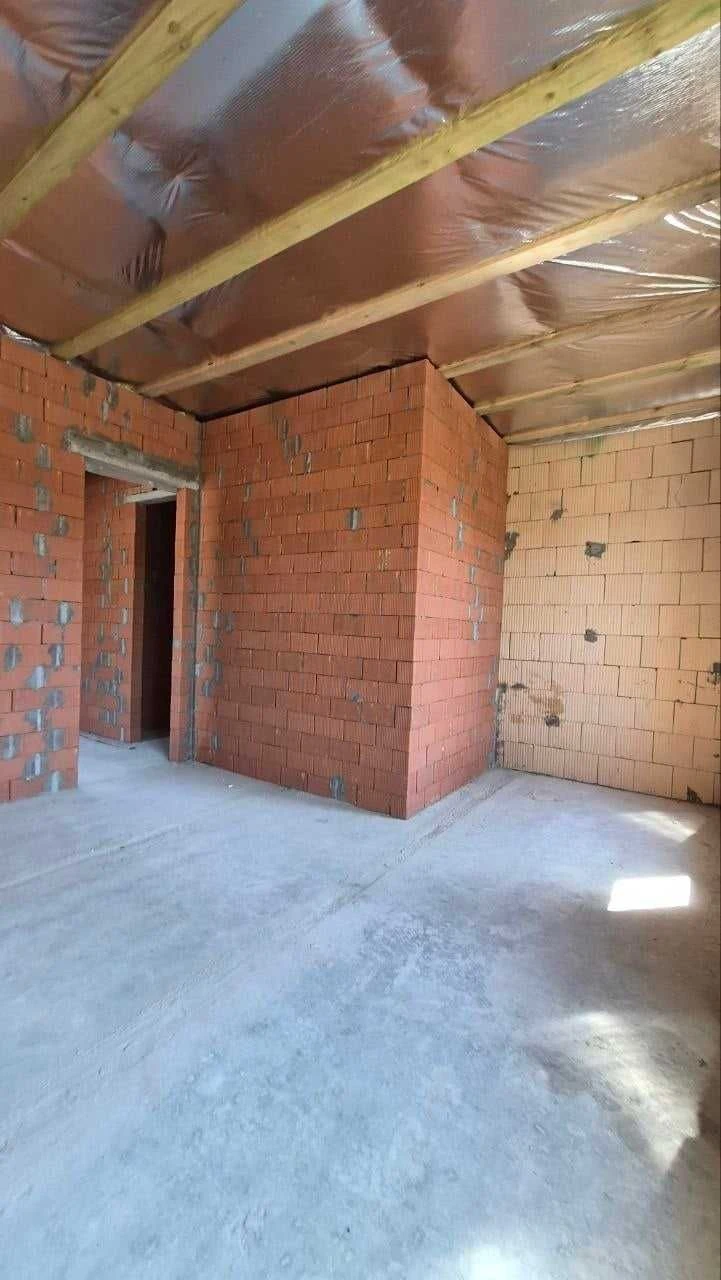 Кутовий таунхаус 90 м² на вул. Вінграновського, Ірпінь — продаж