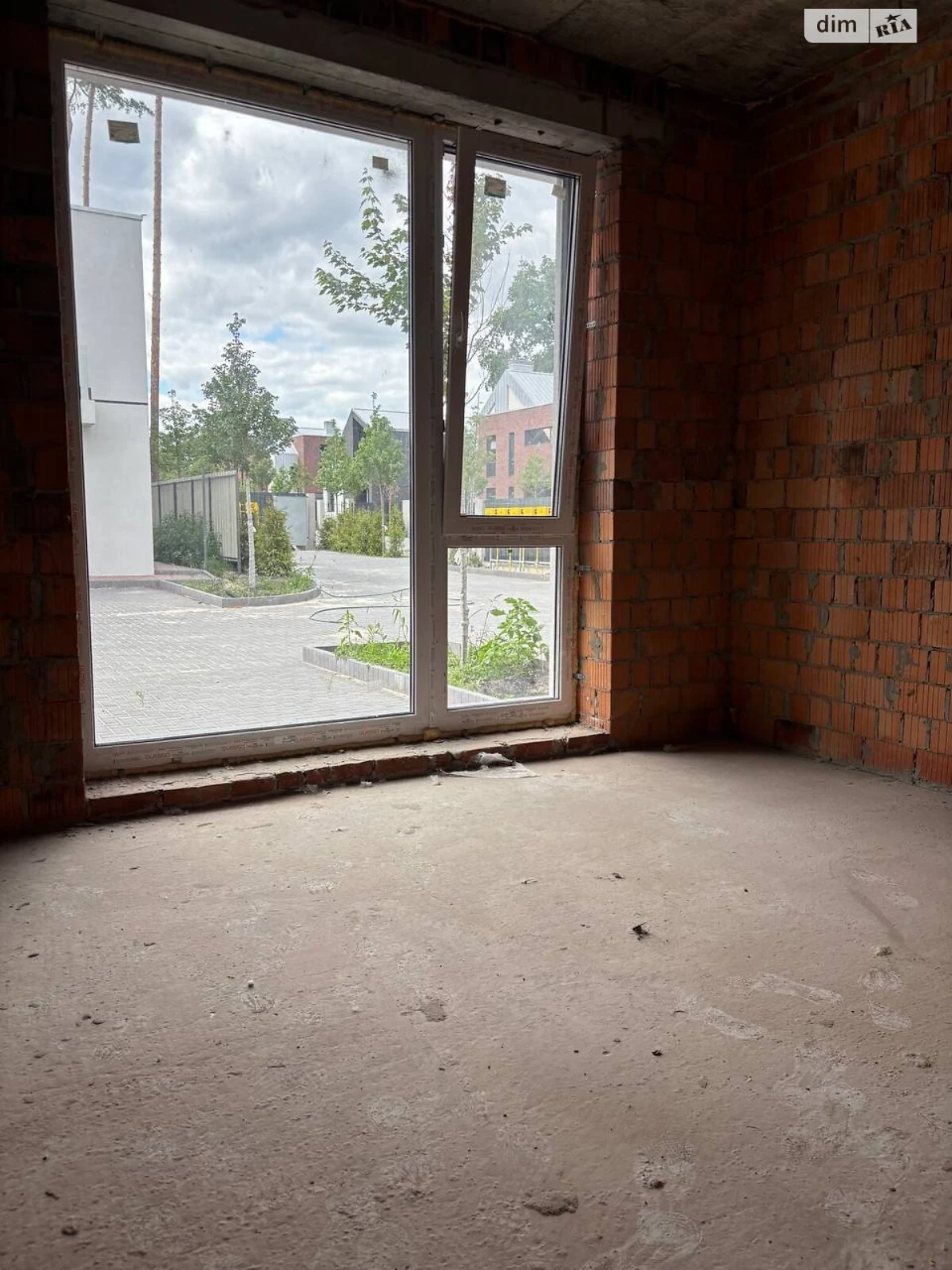Продаж Таунхаус