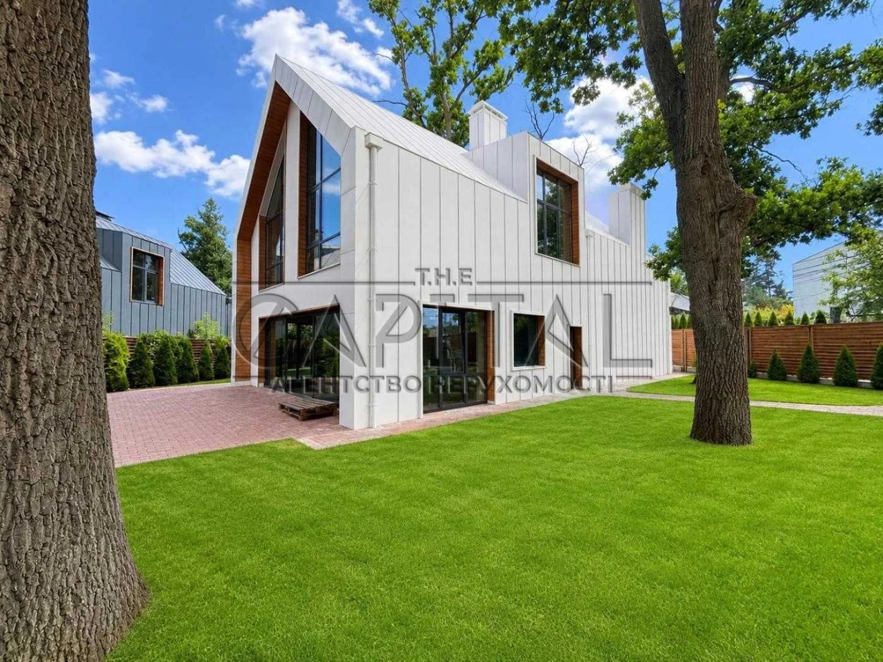 Продажа дома, КМ Comfort Life Villas, Ирпень, без комиссии