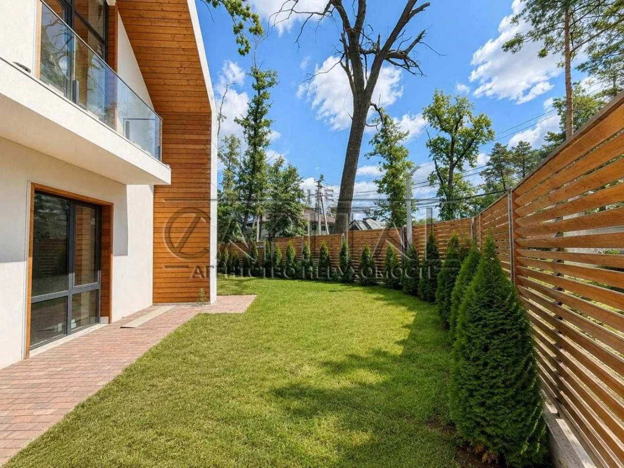 Продажа дома, КМ Comfort Life Villas, Ирпень, без комиссии
