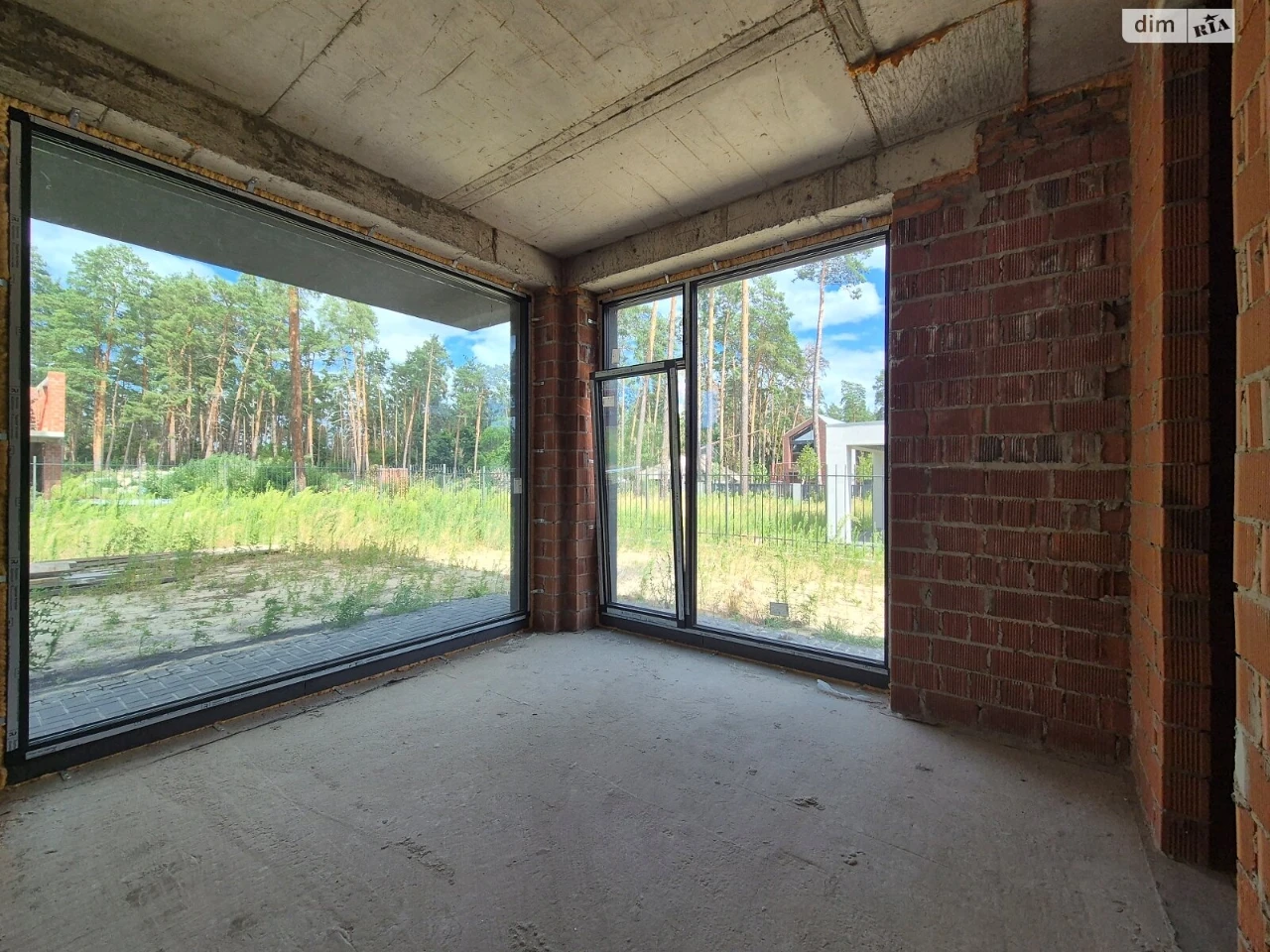 Продаж Дім