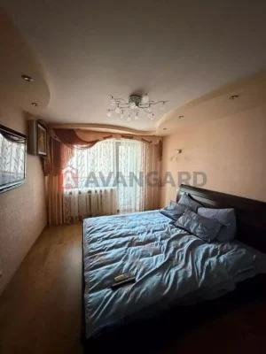 Продам 3-ком. с ремонтом, левый берег