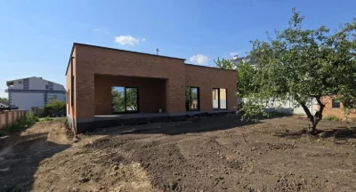 Продаж будинку. Перший автовокзал