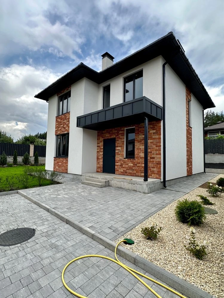Добротний  будинок з газом в Ірпені у КМ