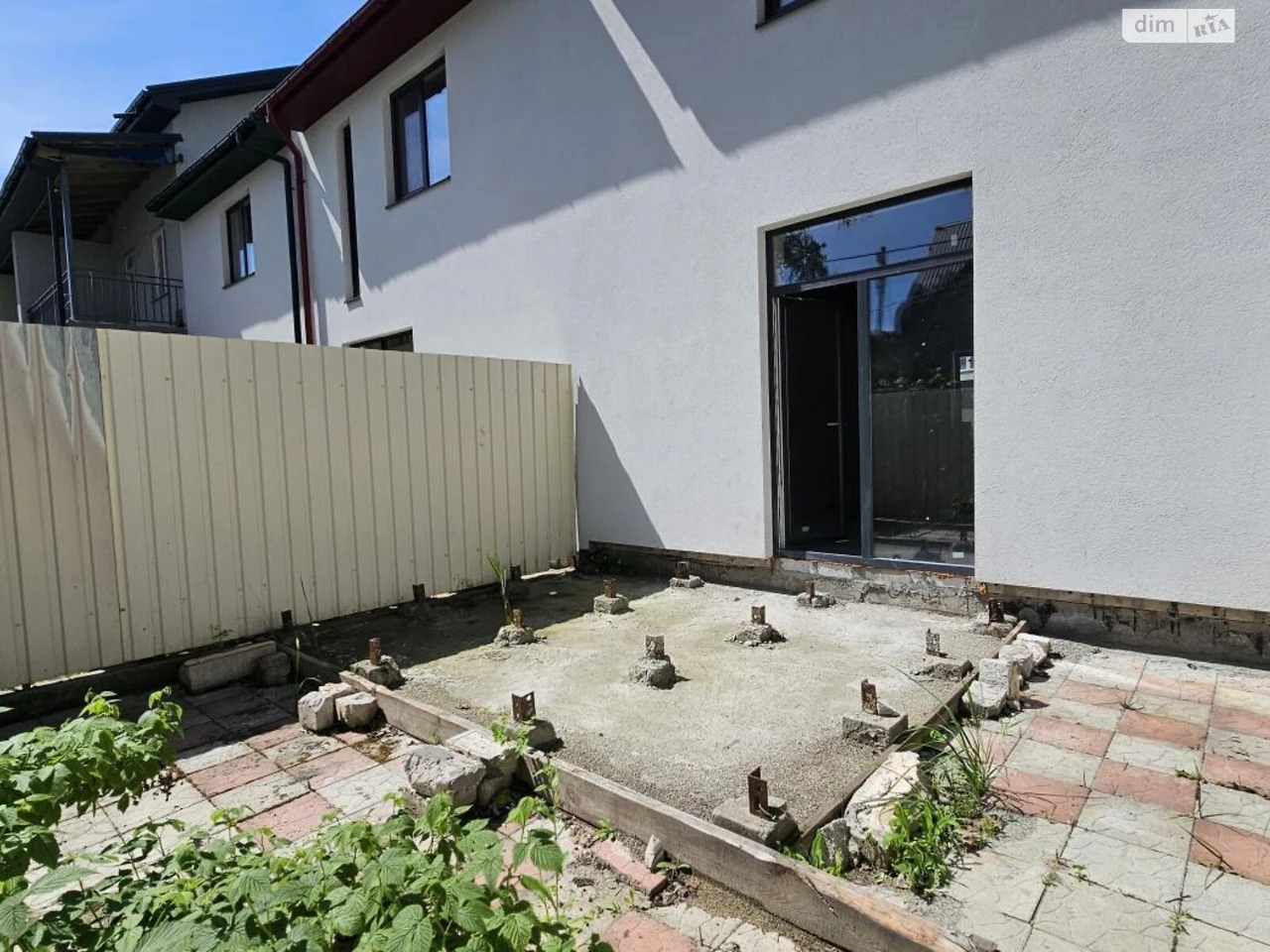 Townhouse for Sale