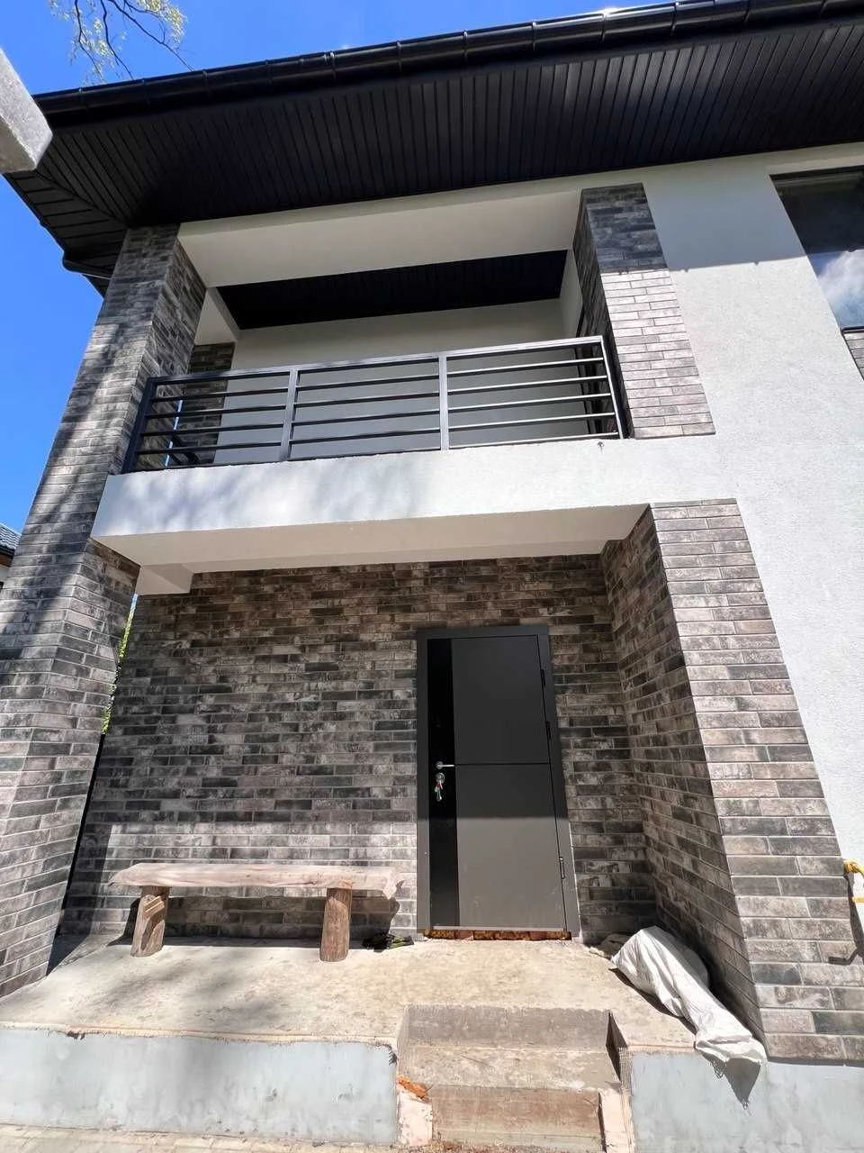 Якісний будинок в центрі м. Ірпінь | 140 м² | 6 соток | 4 кі