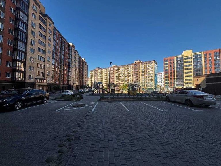 Продам 1-к квартиру по ул. Сахарова!!ЖК Чайка