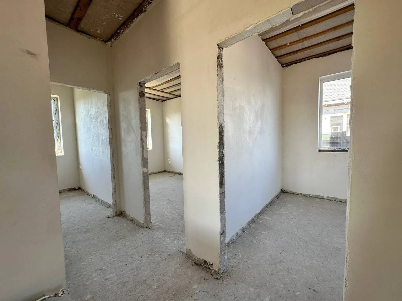 Новий будинок 92 м² | 4,5 сотки | Готовий до внутрішніх робі