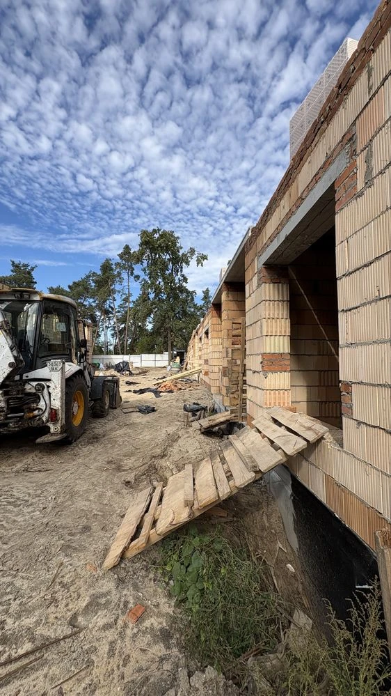 Starting from 20 thousand USD Townhouse in Irpin near Academy