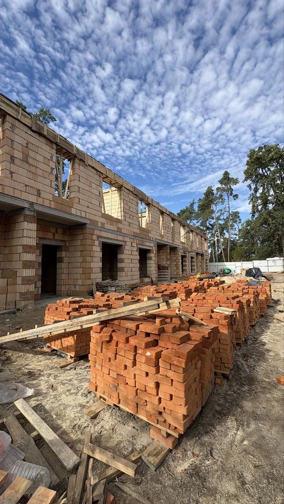 Starting from 20 thousand USD Townhouse in Irpin near Academy