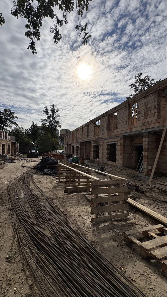 Starting from 20 thousand USD Townhouse in Irpin near Academy