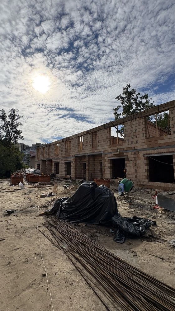 Starting from 20 thousand USD Townhouse in Irpin near Academy
