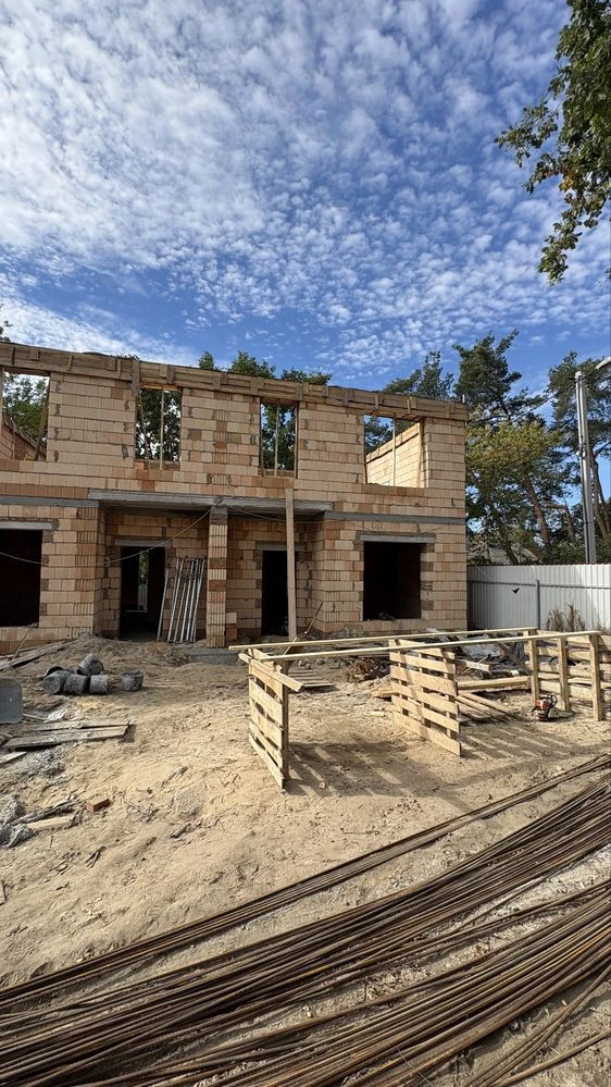 Starting from 20 thousand USD Townhouse in Irpin near Academy