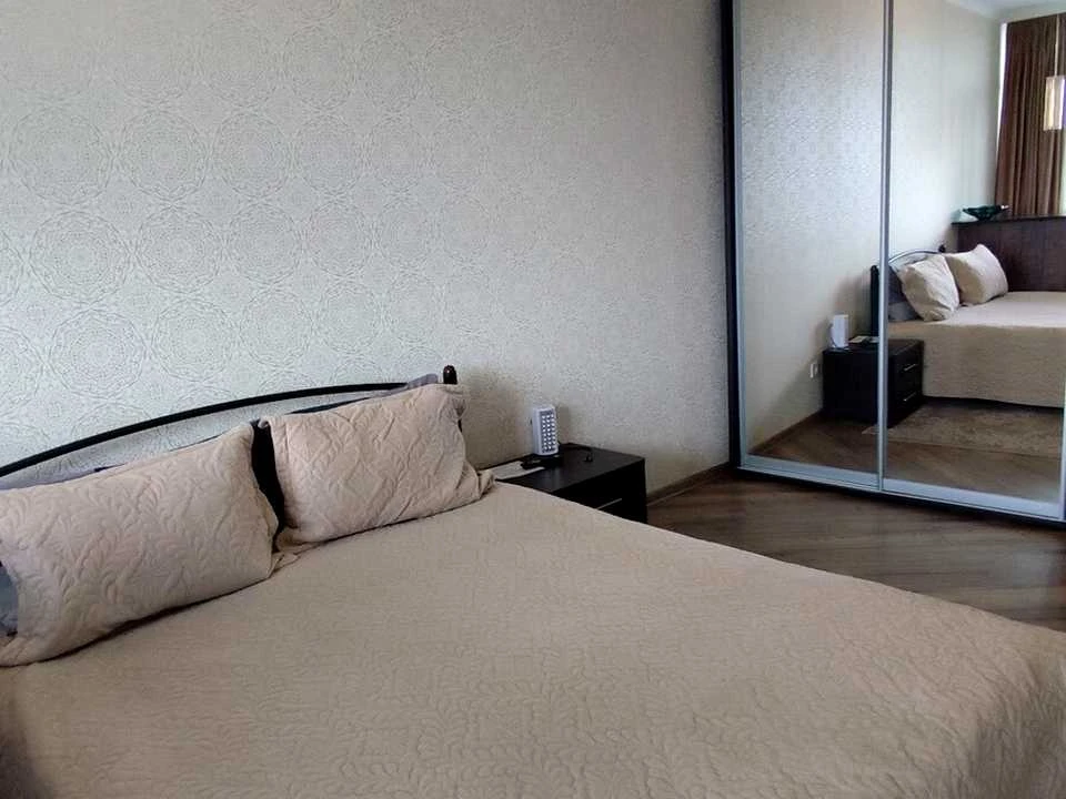 Apartment. Odesa, Valeria Samofalova St. (Kamanina), 16a/
