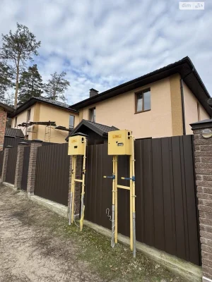 Продаж Дім