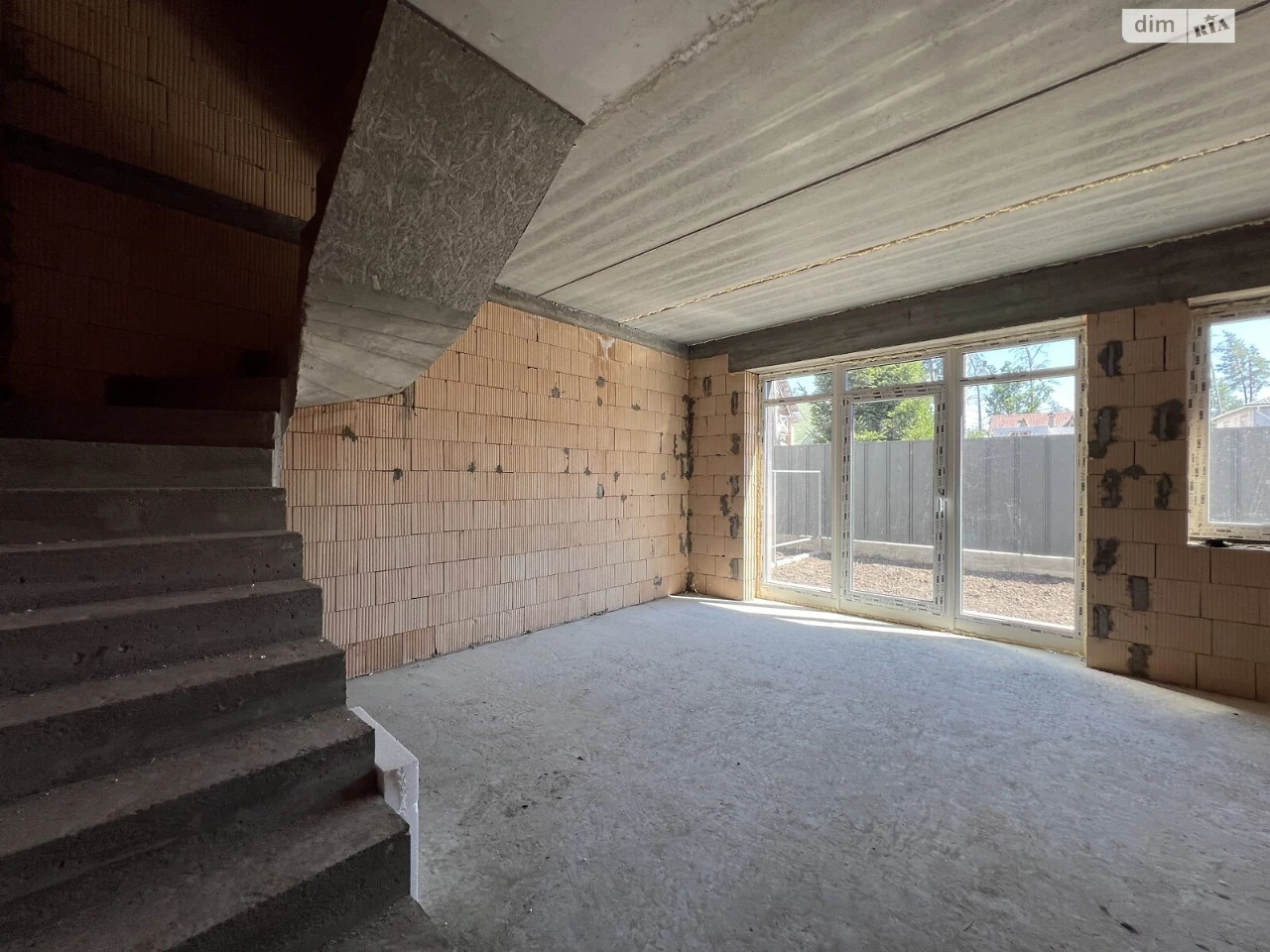 Продаж таунхауса
