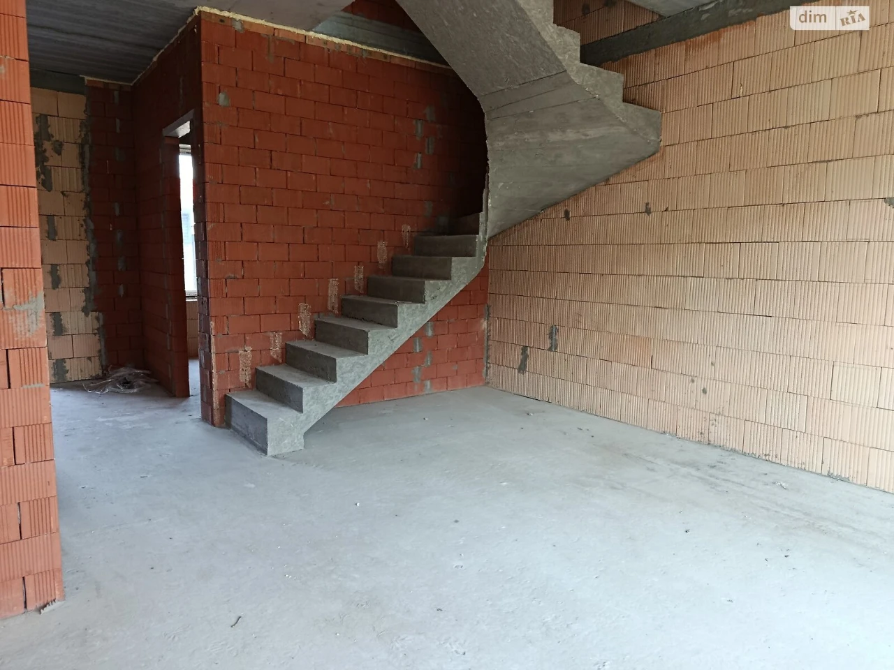 Townhouse for Sale