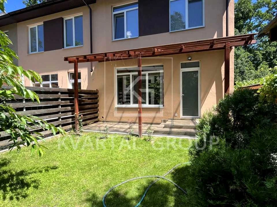 Будинок. Ірпінь, Матвія Донцова вул. (Тургенєвська)
