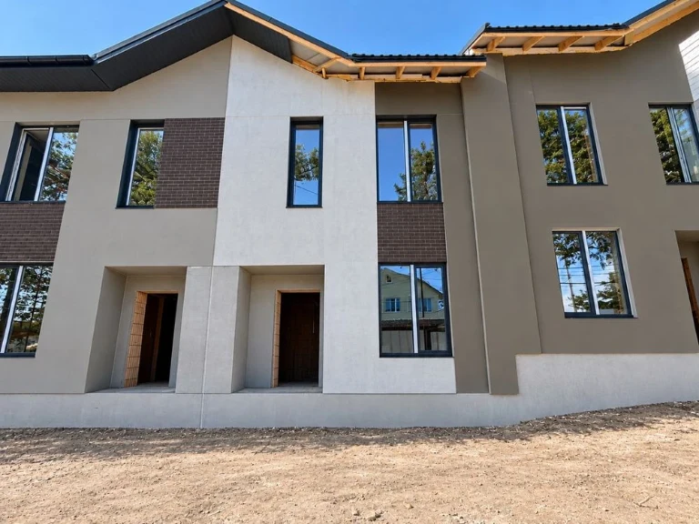 СТАРТ ПРОДАЖУ! Таунхаус в центрі м.Ірпінь, 91 м2, центральні