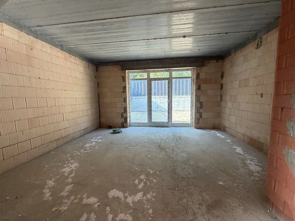 FOR SALE! Townhouse in the center of Irpin, 91 sq.m, central
