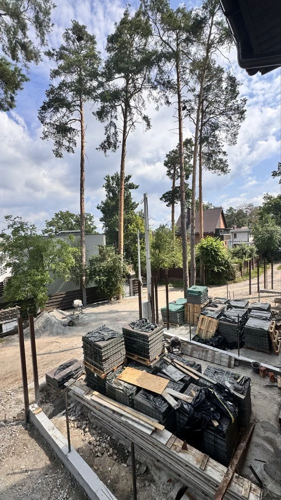 Buy townhouse in the center of Irpin.