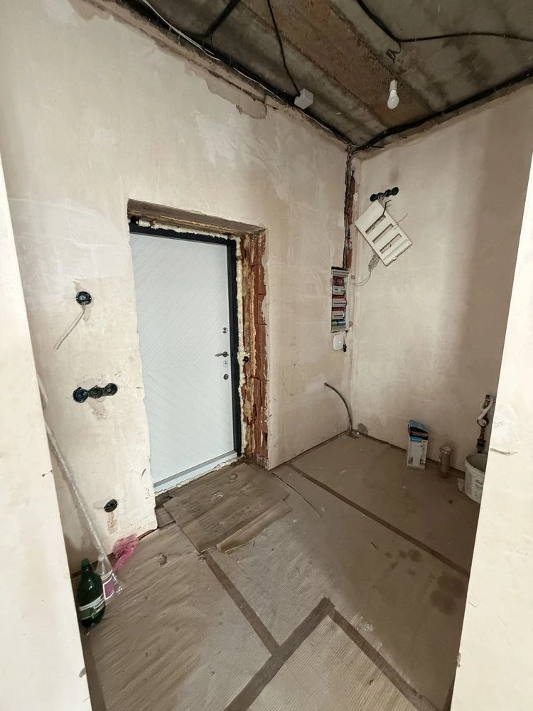 Duplex with Partial Renovation, Central Park