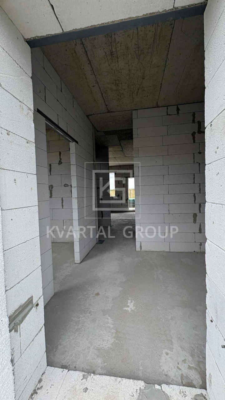 Duplex 120m2, 2.5 acres! Area of Synehr.