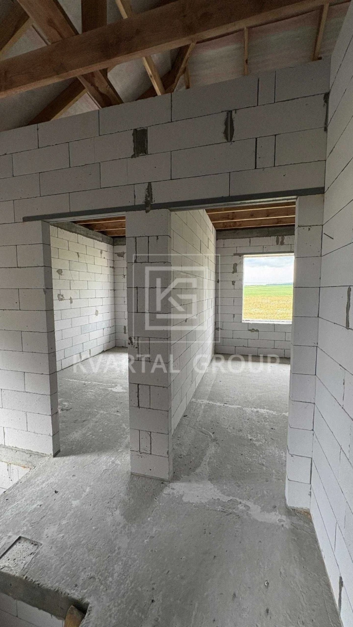 Duplex 120m2, 2.5 acres! Area of Synehr.