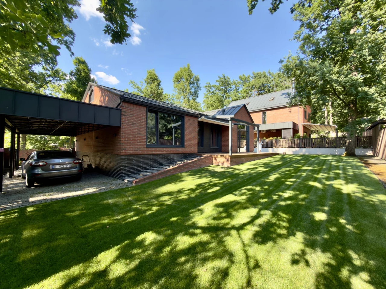 Premium House in Irpin | Closed Village | Gas | 6 acres