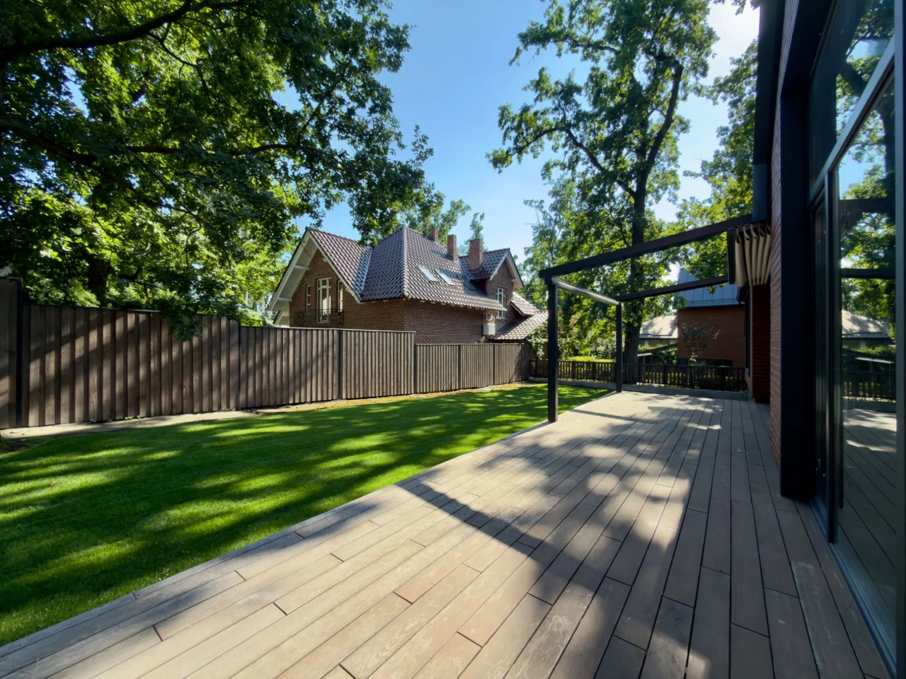 Premium House in Irpin | Closed Village | Gas | 6 acres