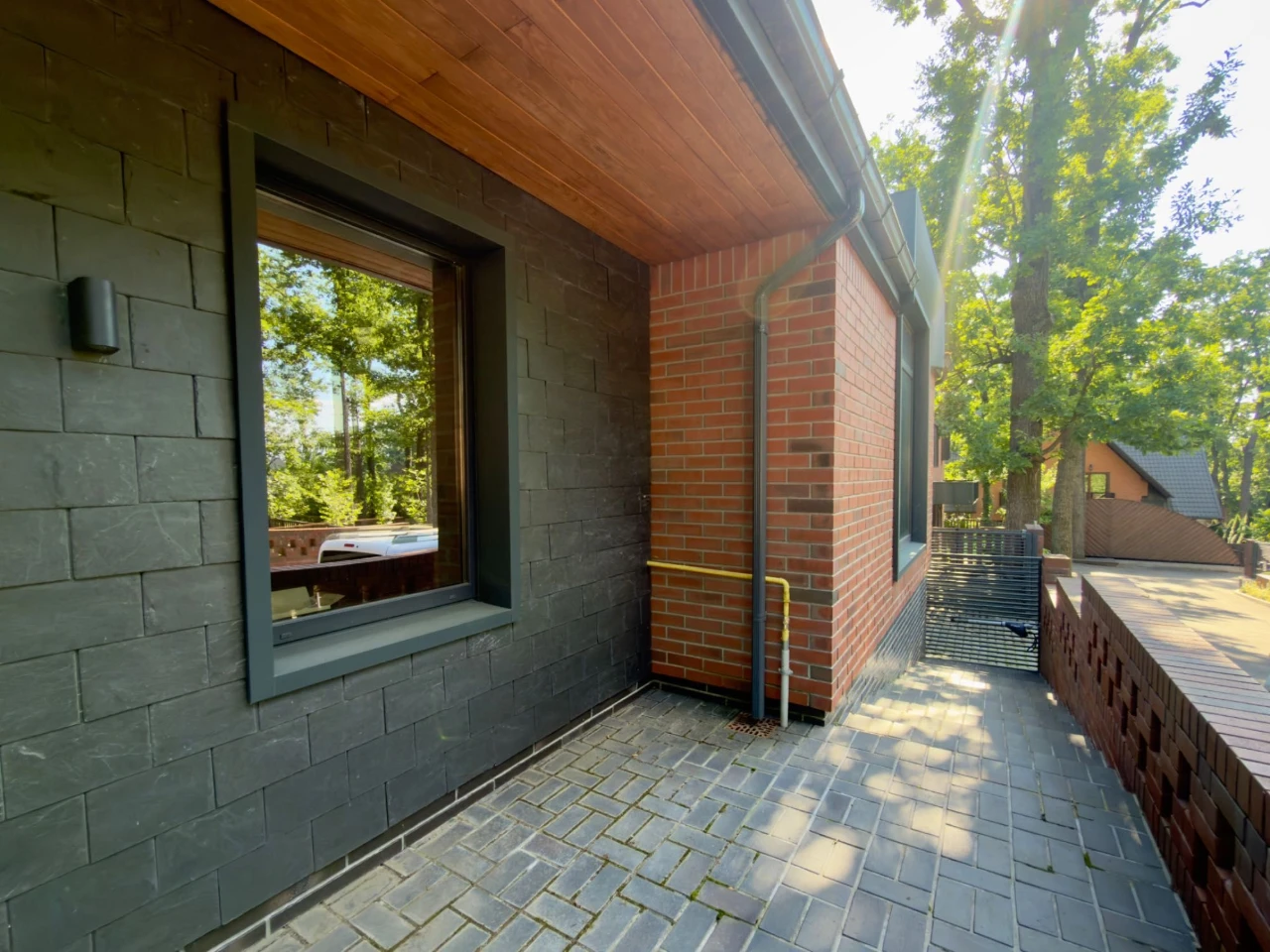 Premium House in Irpin | Closed Village | Gas | 6 acres
