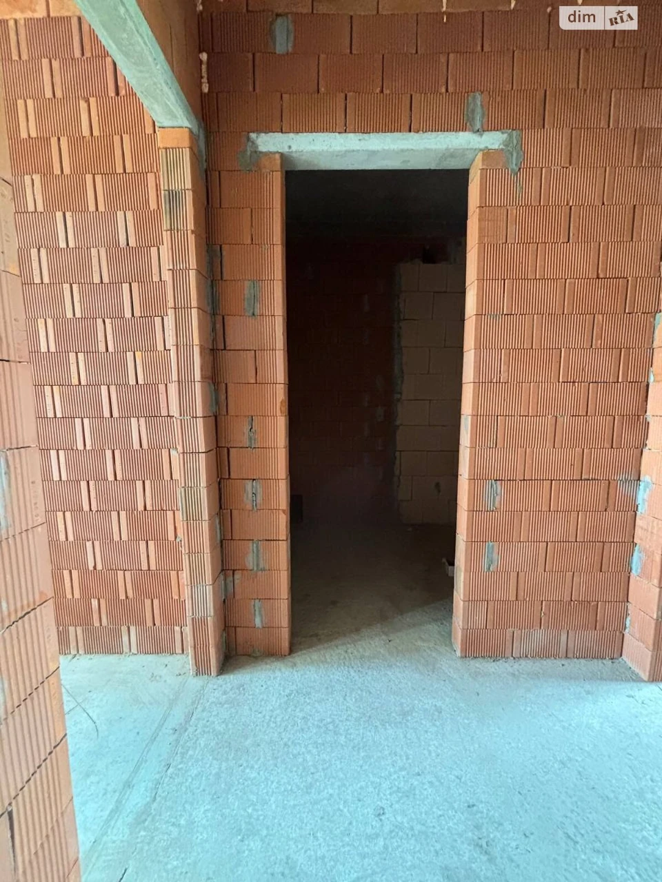 Продаж Таунхаус