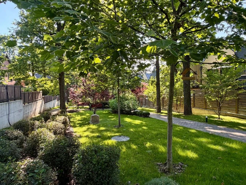 One-story house in Irpin, 130 m2, 6 acres, cottage