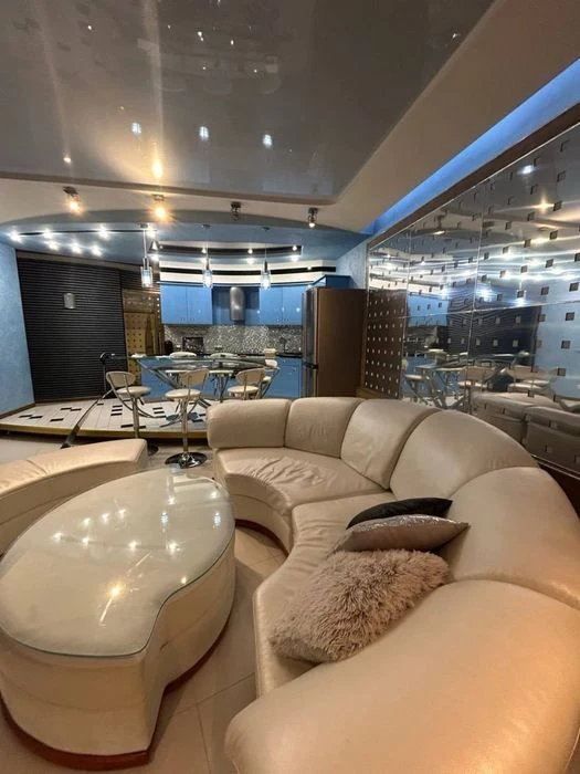 For rent, 4 rooms sq.m. Bochki residential complex, Shevchenko Ave., McDonald's Center Park, M