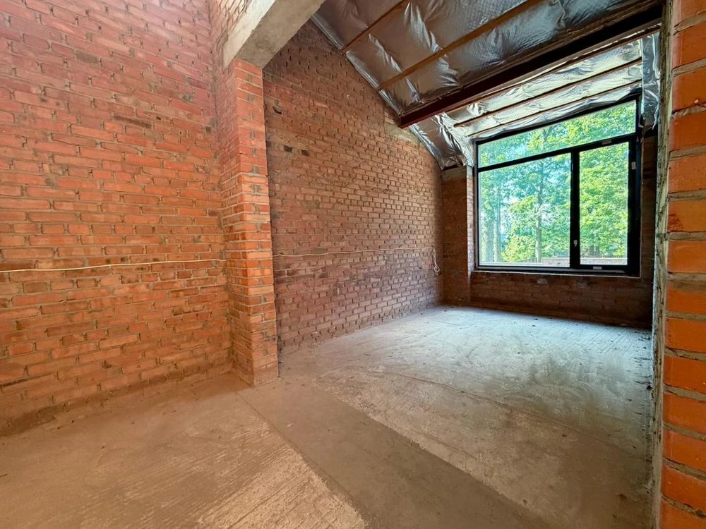 One-story house in Irpin, 130 m2, 6 acres, cottage