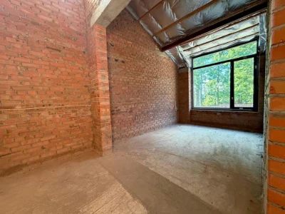 One-story house in Irpin, 130 m2, 6 acres, cottage