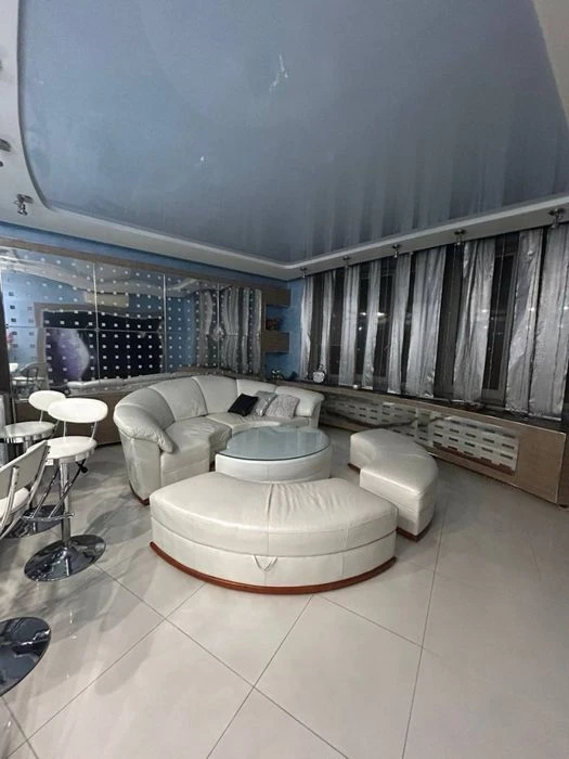 For rent, 4 rooms sq.m. Bochki residential complex, Shevchenko Ave., McDonald's Center Park, M
