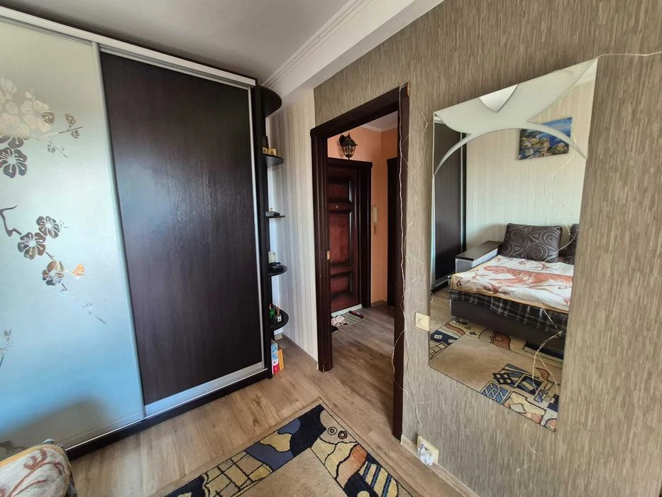 Продам 1к на Курбаса,10г(Борщаговка)з ремонтом!