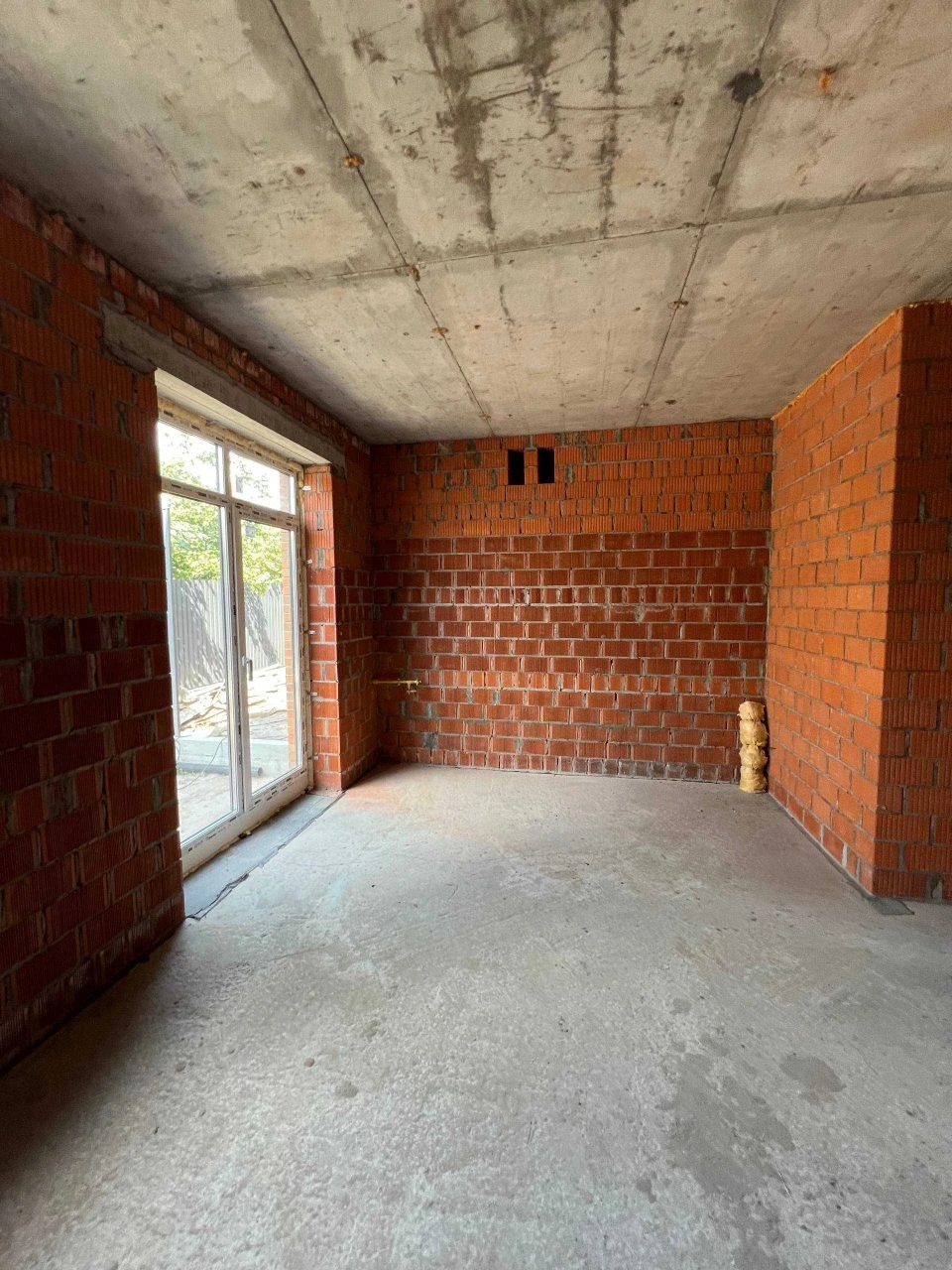 Таунхаус у центрі Ірпеня | 94 м² + мансарда 35 м² | Газ | За