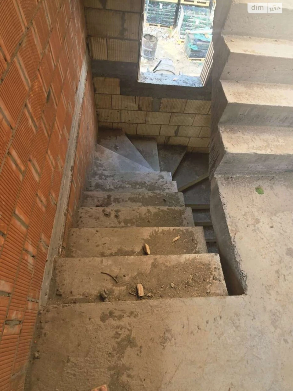 Продаж Будинку