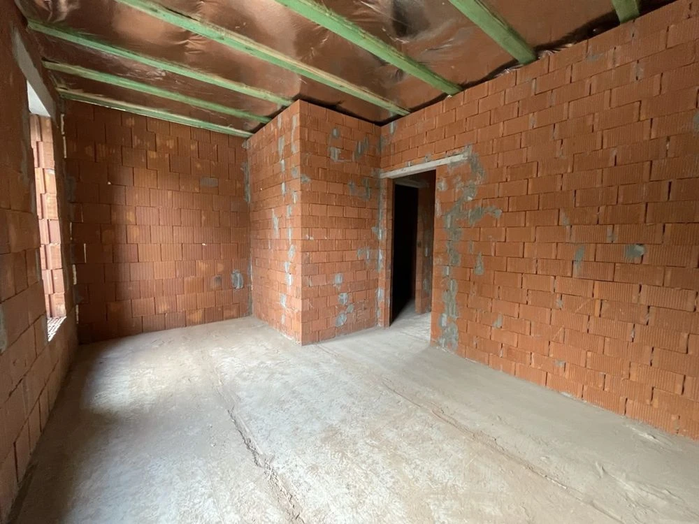 Townhouse Near Park. Gas Heating. State Programs Available