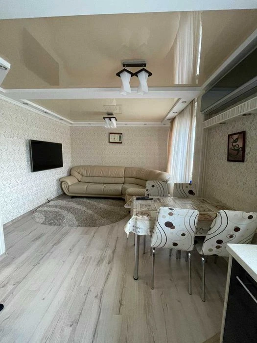 Продаж  квартири в центрі міста