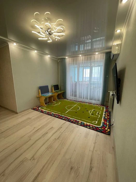 Продаж  квартири в центрі міста