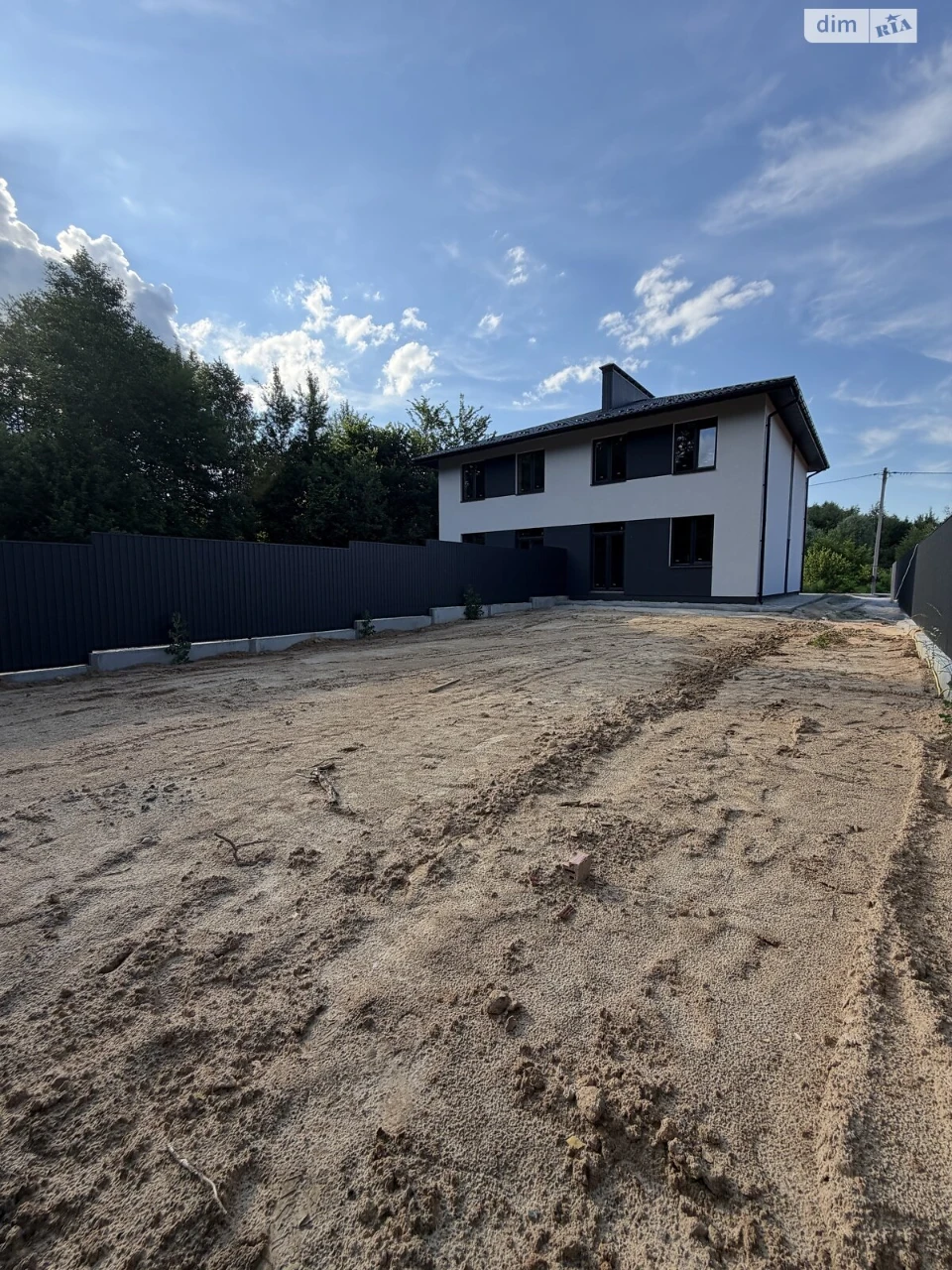 Продаж Дуплекс