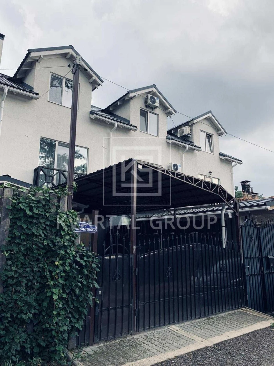 Townhouse 100 m² with renovation in Irpin, gas heating